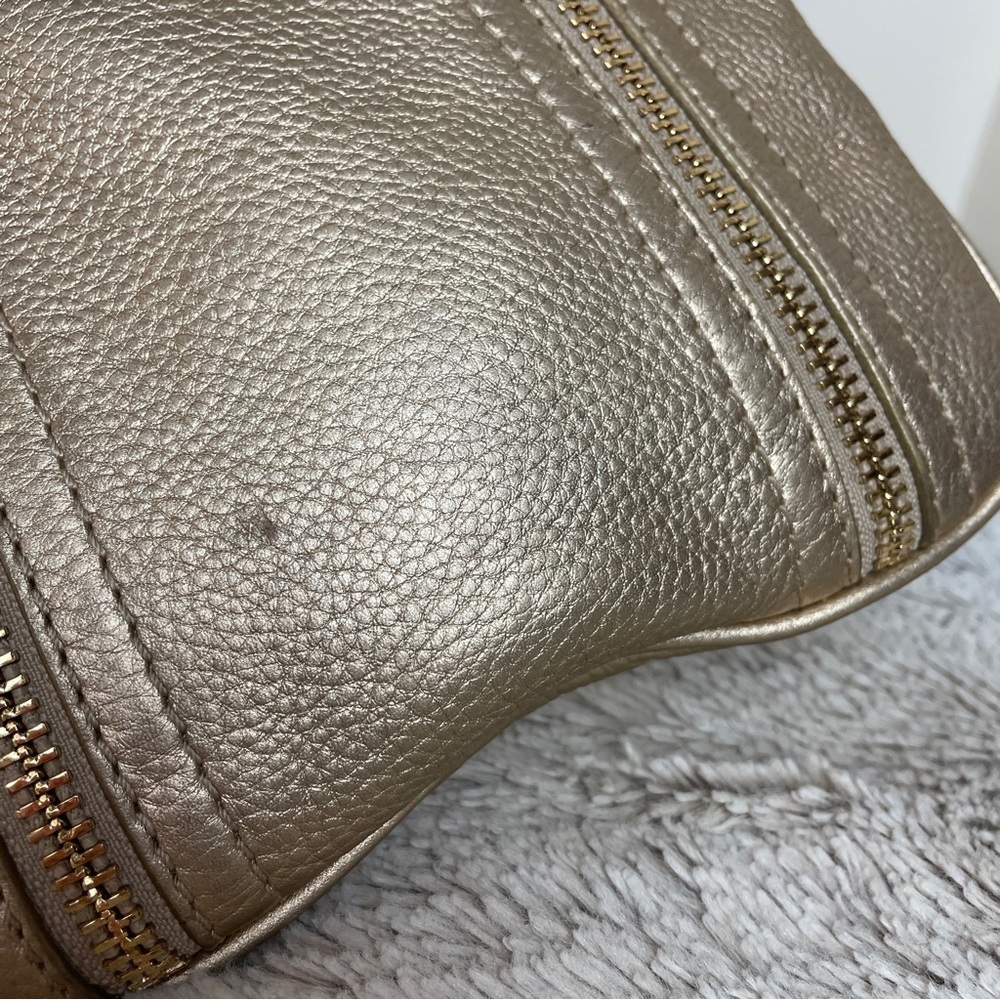 Michael Kors Moxley Small Leather Metallic Gold Crossbody - Picture 6 of 11